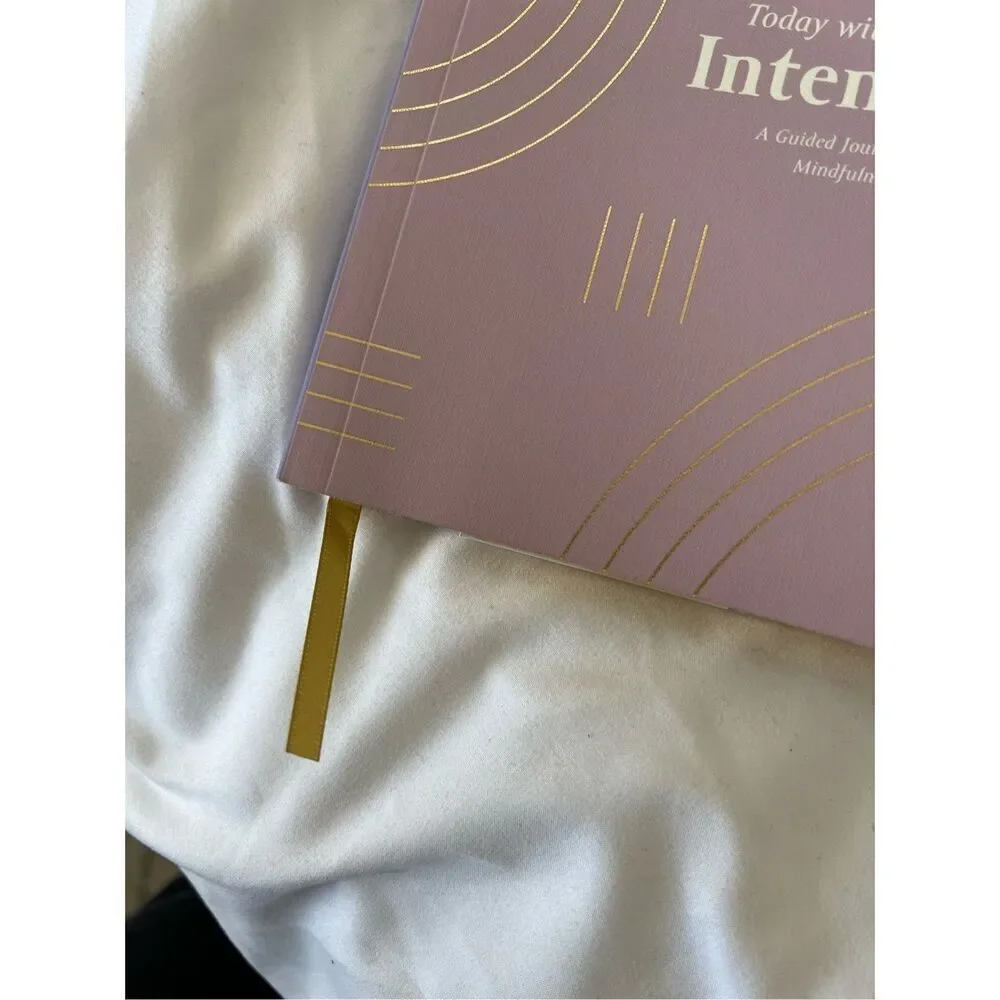 NWT Green Inspired Guided Journal Softcover Sewn Today with Intention Notebook